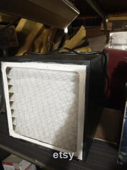 12x12 16 Laminar Flow hood (Horizontal) , HEPA, charcoal prefilter and 320 cfm fan