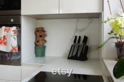 Elegant Wood-Look Corner Hydroponic Tower Garden Indoor Vertical Planter for Fresh Herbs and Vegetables