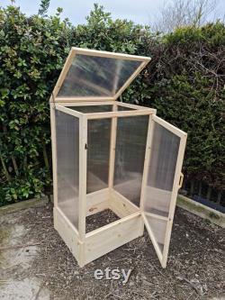 Green Grow House For Tomatoes Cucumbers Any Vegetables 140cm