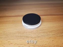 Light-blocking cover cap for unused slots
