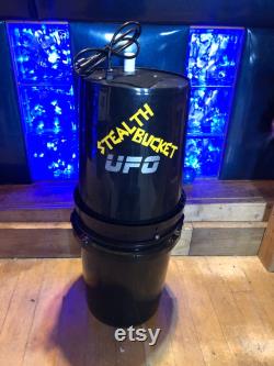 NEW Stealth Bucket UFO 2.0 with ufo LED grow light, black