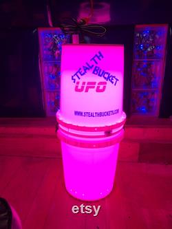 NEW Stealth Bucket UFO 2.0 with ufo LED grow light, white