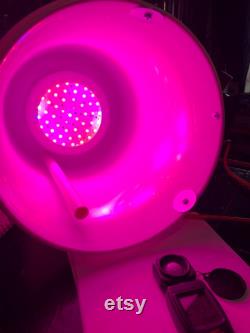 NEW Stealth Bucket UFO 2.0 with ufo LED grow light, white