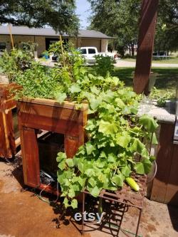 Red Cedar 50 Gallon Aquaponic Raised Planter